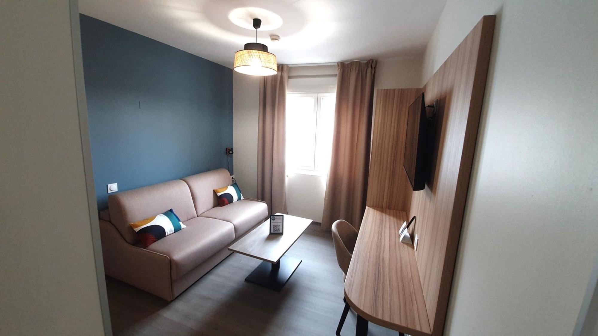 Logis Hotel - Les Pasteliers Lavaur  Luaran gambar